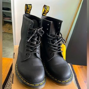 Dr. Martens 1460 Leather Lace Up Boots- Women’s Size 8 | Men’s Size 7 - UNISEX
